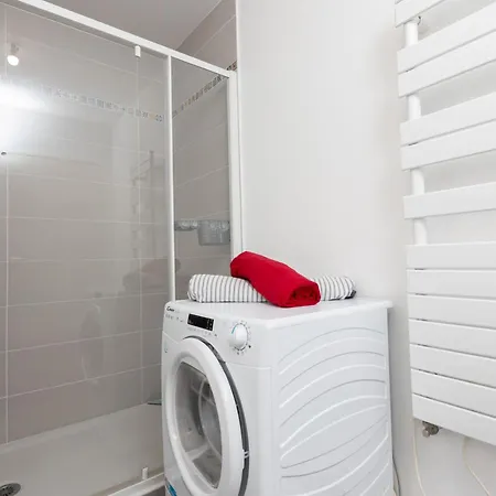 De L'hermine By Interhome