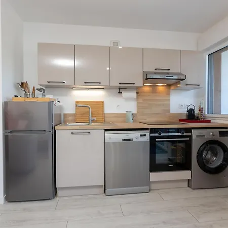 Apartment De L'hermine By Interhome